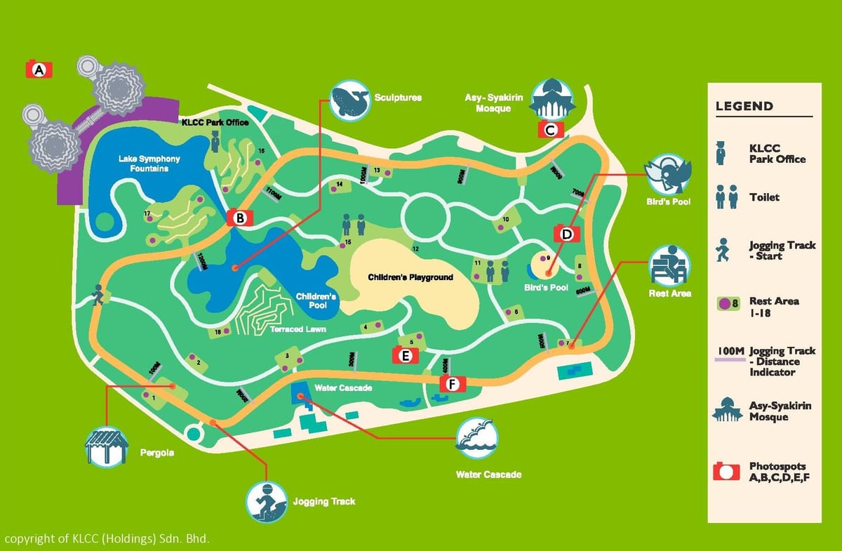 Bir yüzme havuzu ile park göster 